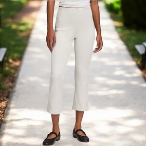 NWT Lululemon Ribbed Softstreme Zip-Leg High-Rise Cropped Pant 25" Bone size 2